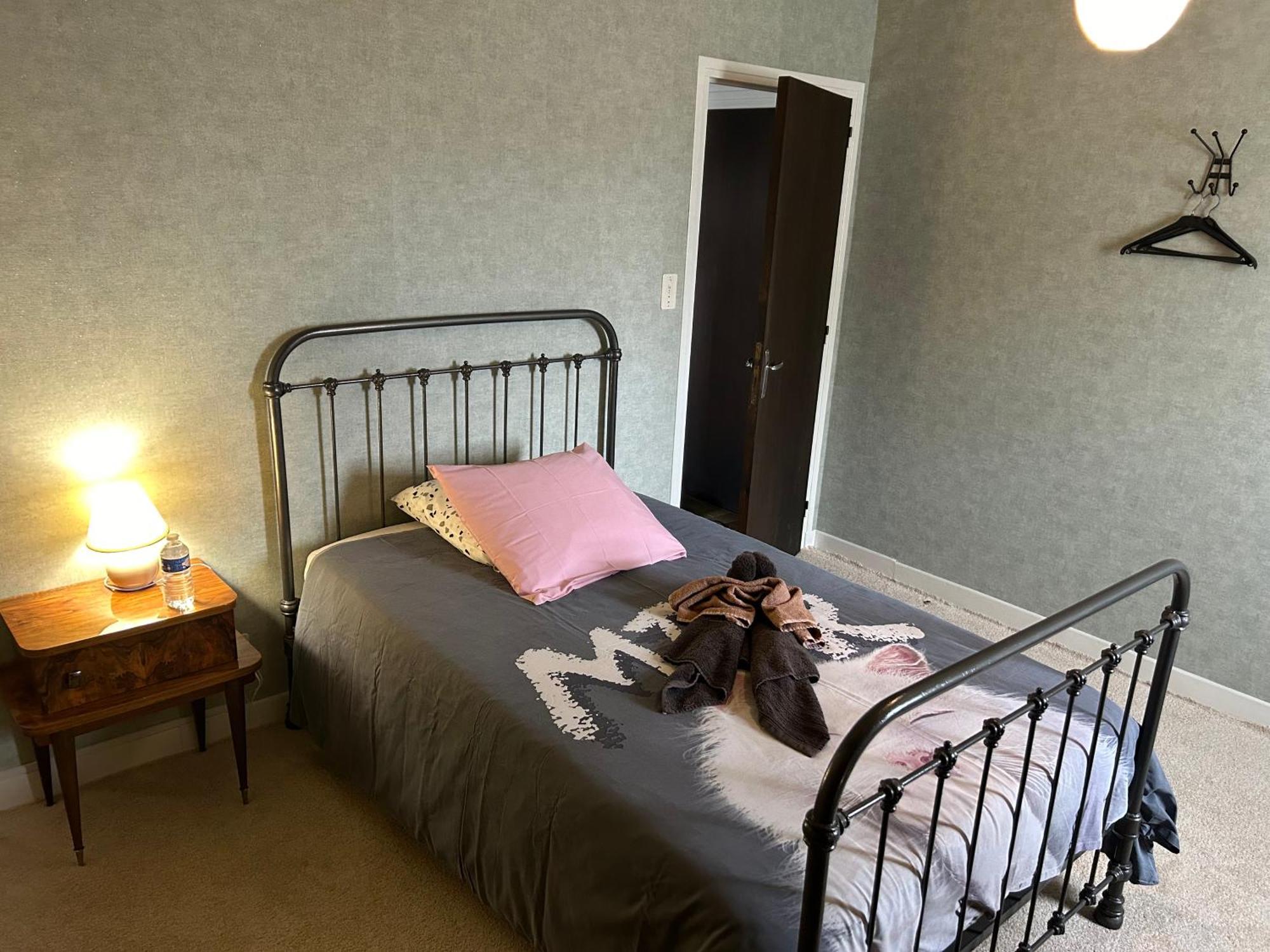 Gite La Maison Rose ラヌムザン エクステリア 写真